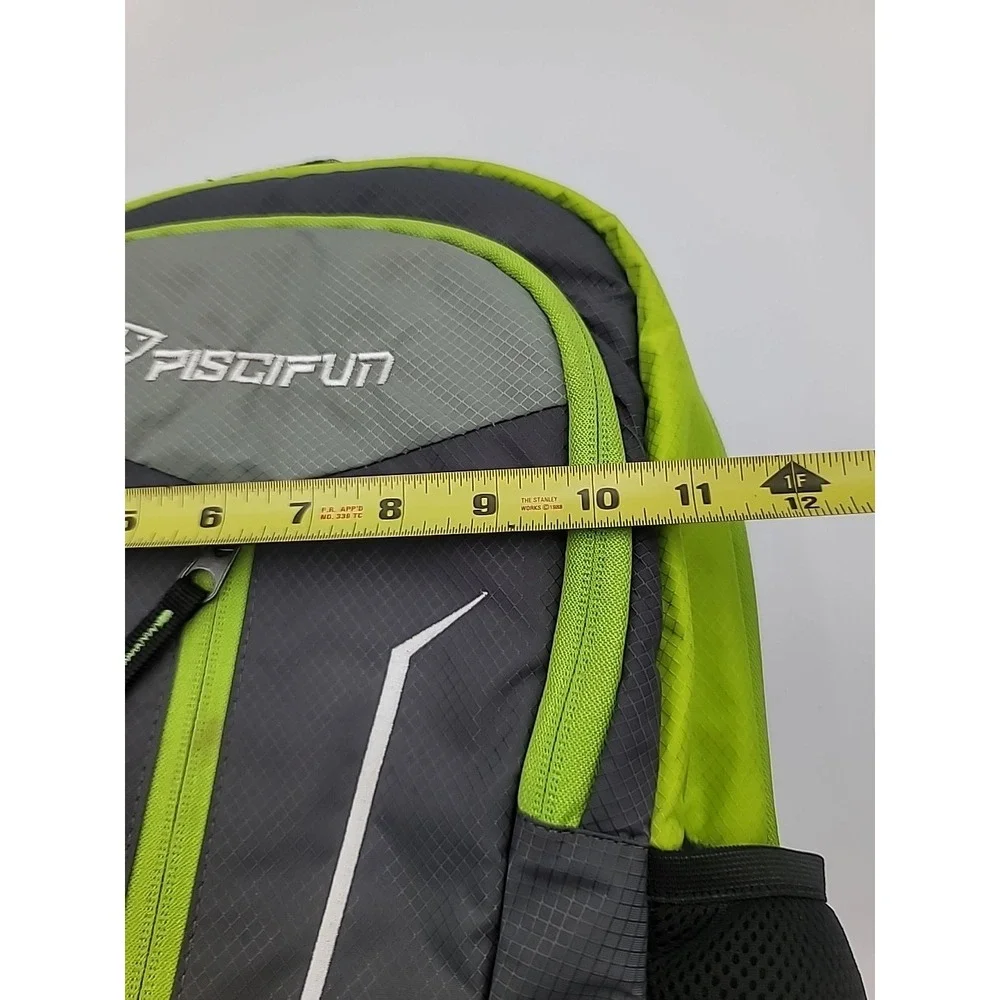 Piscifun Insulated Backpack Cooler Green Gray Pockets Camping Hiking Backpacking